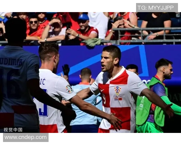 世预赛精彩对决俄罗斯迎战捷克全力争取晋级机会