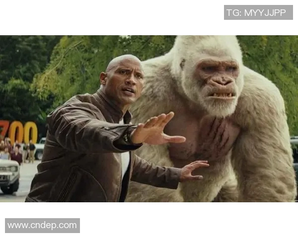 银背大猩猩与火焰的对决：自然力量的碰撞与生存的考验